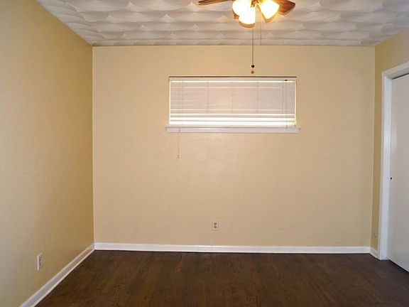 5th image of 726 Kennedy Ave
