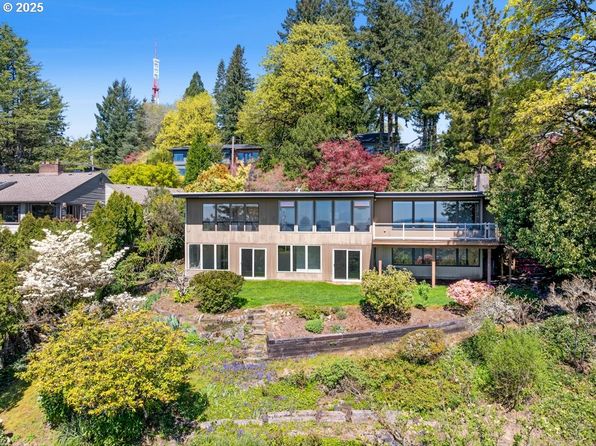 1663 SW Westwood Dr, Portland, OR 97239