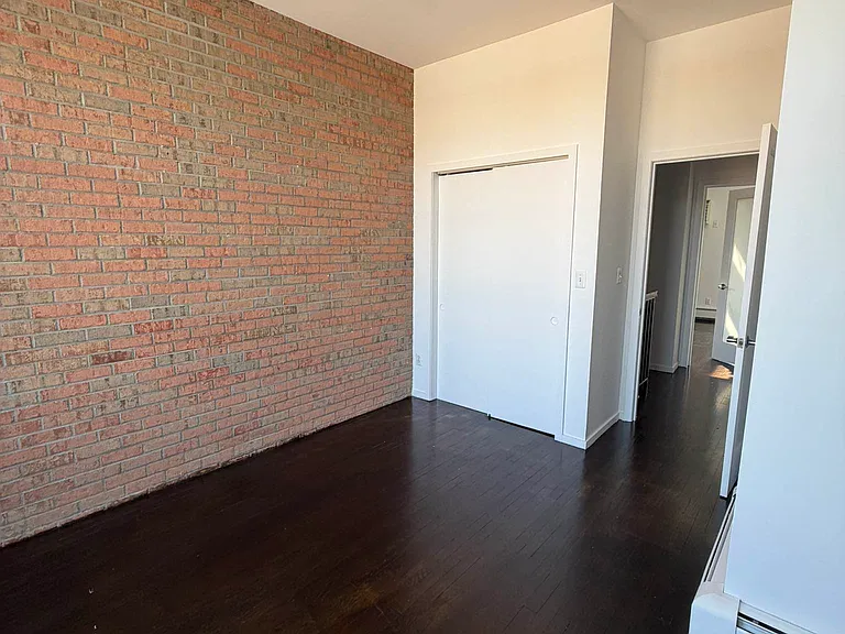 551 Lorimer St #PENTHOUSE — Photo 7