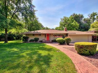 4041 Sumner Ln, Carmichael, CA 95608