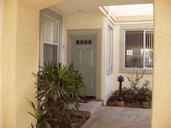 3rd image of 12530 Heatherton Ct Unit 27