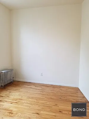 Rented by Bond New York | media 10