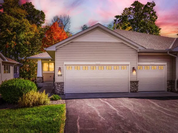 9224 Blackoaks Ln N, Maple Grove, MN 55311