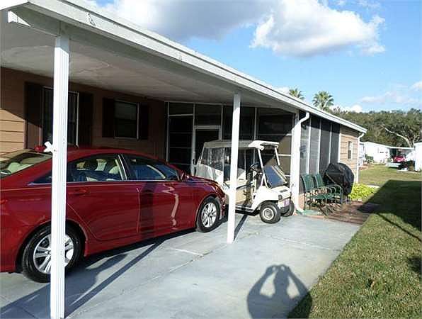 2nd image of 9638 Cypress Lakes Dr