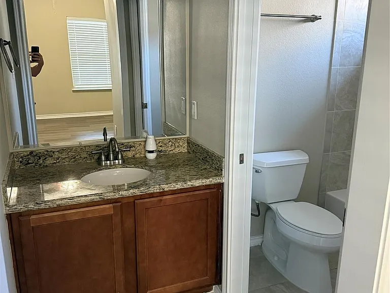 312-2 N Ormsby St #314 — Photo 7