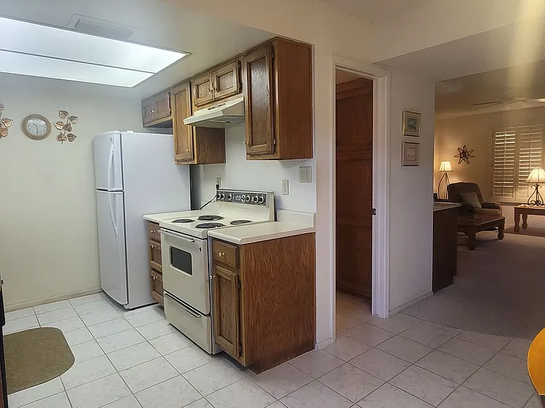 16510 E Palisades Blvd #22 — Photo 7