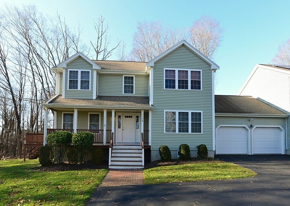 215 Village St D, Medway, MA 02053 Zillow