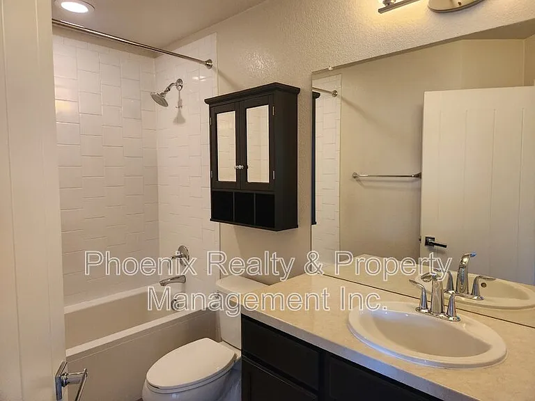 589 Gallegos Cir — Photo 22