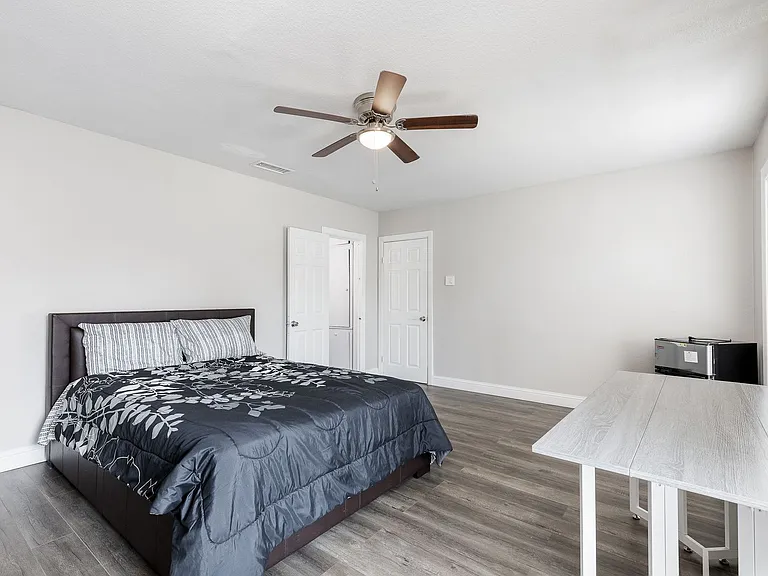 5702 Ellsworth Ave — Photo 9