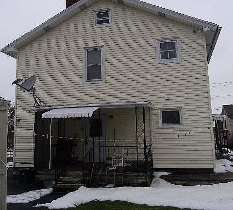 3rd image of 1109 Newland Ave