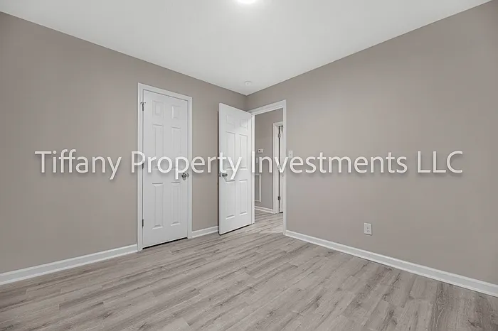 2331 Woodleaf Dr — Photo 17