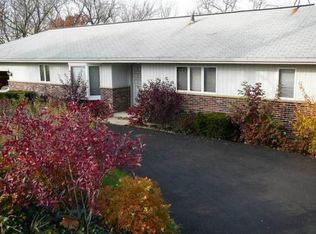 23862 W Bayview Dr, Antioch, IL 60002