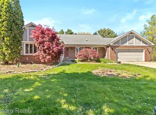 4140 Cook Rd, Swartz Creek, MI 48473