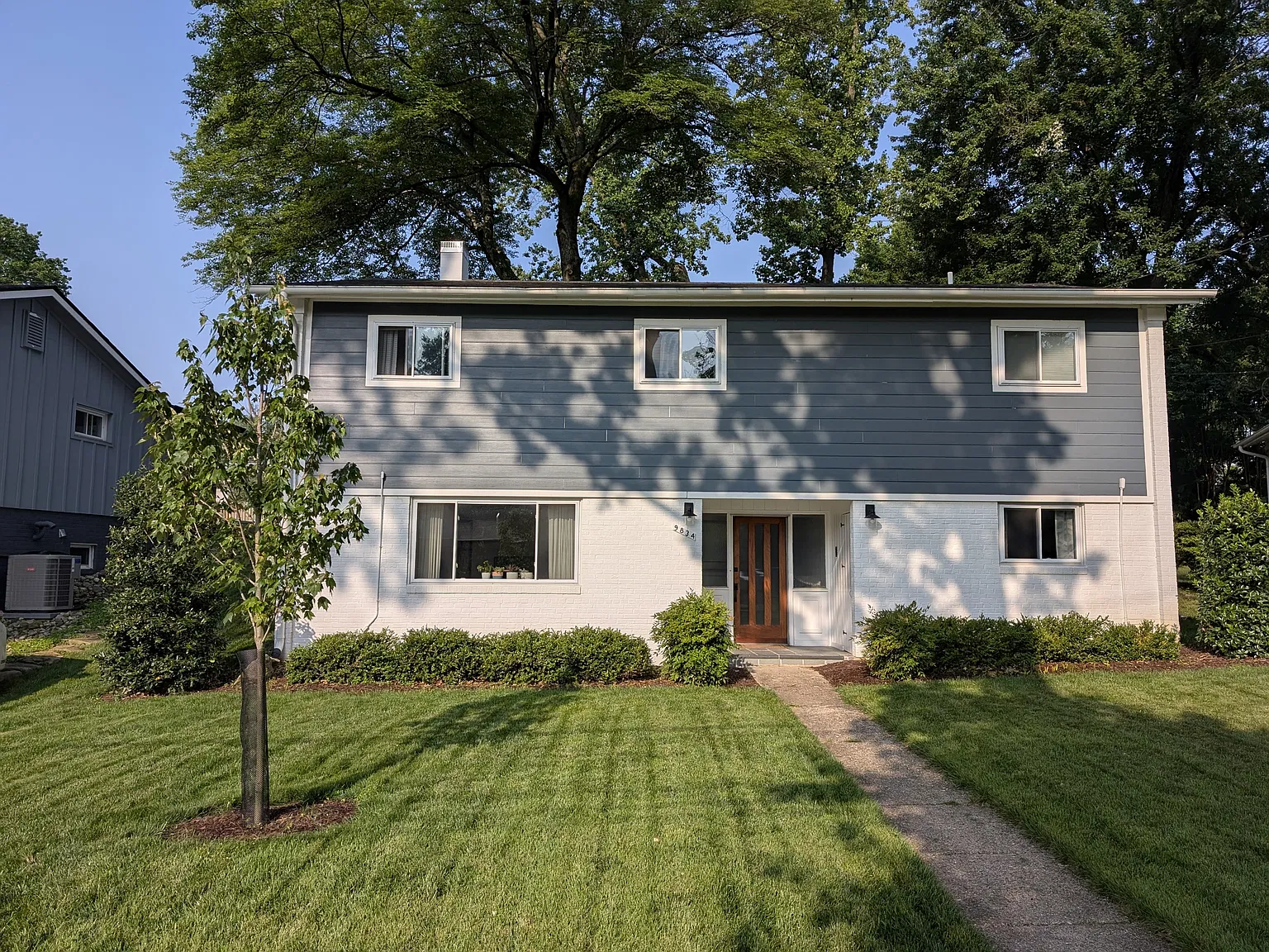 4 bed, 1825 sqft, $3,200 — Photo 1