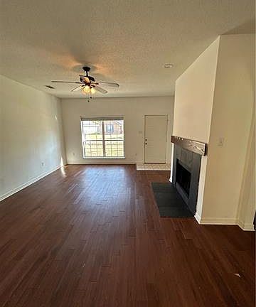 4th image of 70361 7th St