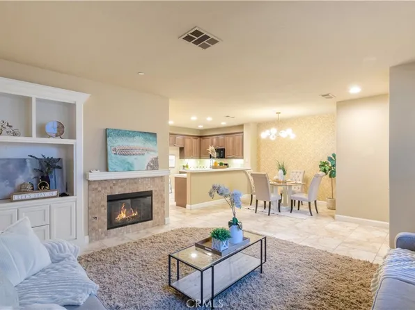 35992 Lindstrand Ave Unit 17, Murrieta, CA 92563