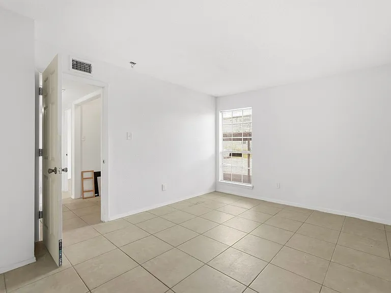 10501 South Dr #288 — Photo 21