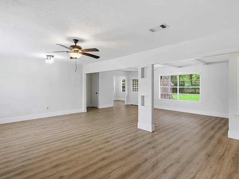 3626 Wilcox Dr — Photo 5