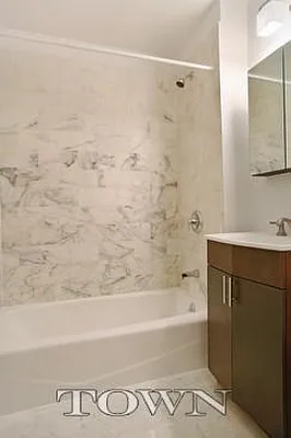 Rented by Town Residential | media 28