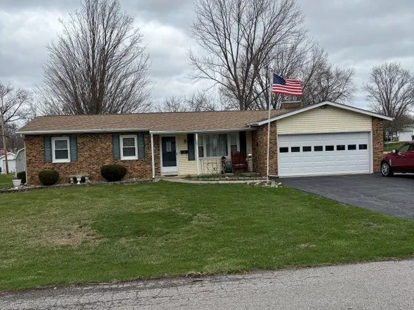 307 E Sunset Dr, South Whitley, IN 46787