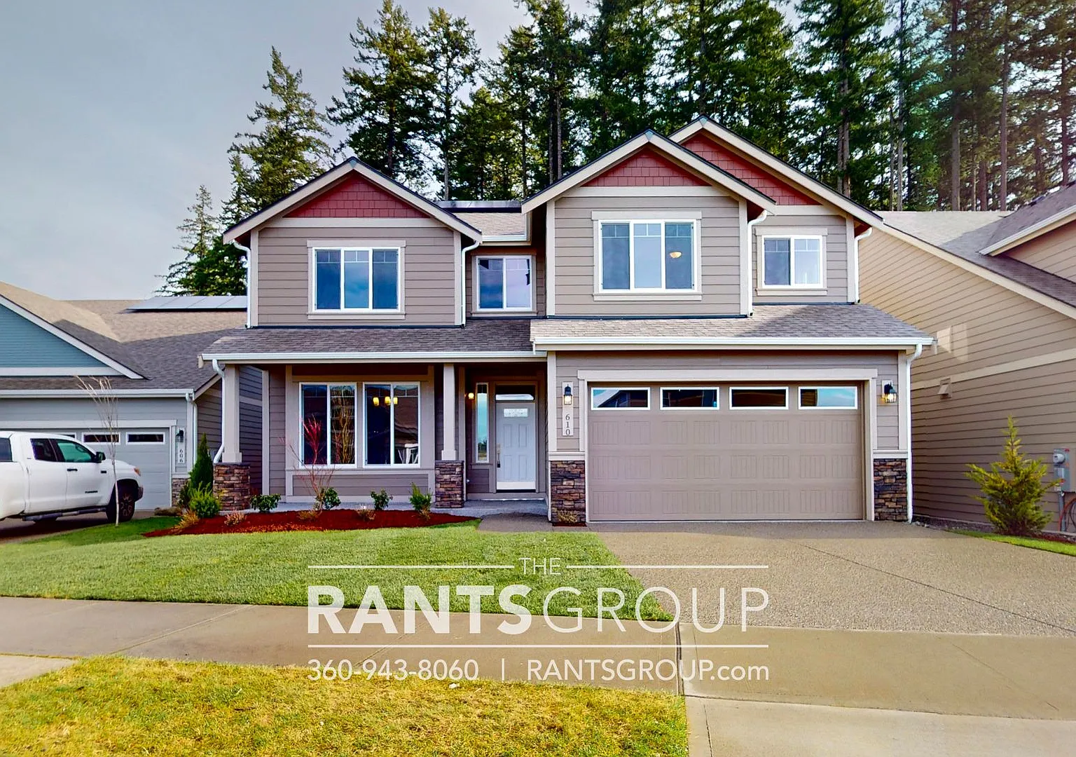 Beautiful Lacey Home! Easy JBLM Commute! — Photo 1