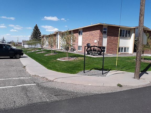 2nd image of 411 Pine St #1