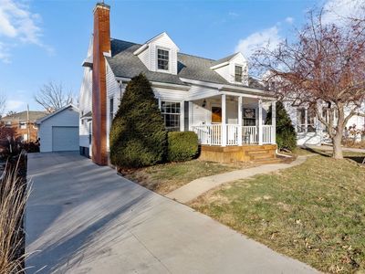 1609 Wildwood Dr NE, Cedar Rapids, IA, 52402