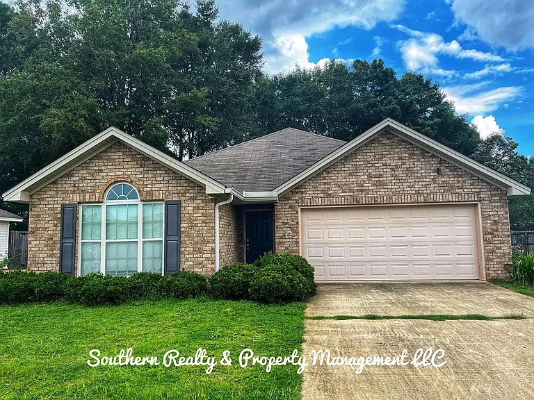 126 King Cotton Ln — Photo 1