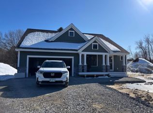 7 Taylor Cir UNIT 2, Brentwood, NH 03833