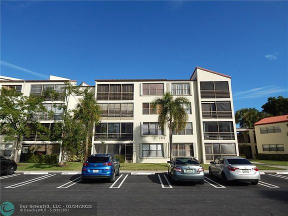 2nd image of 2306 S Cypress Bend Dr APT 120