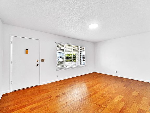 2nd image of 309 Echo Summit Road