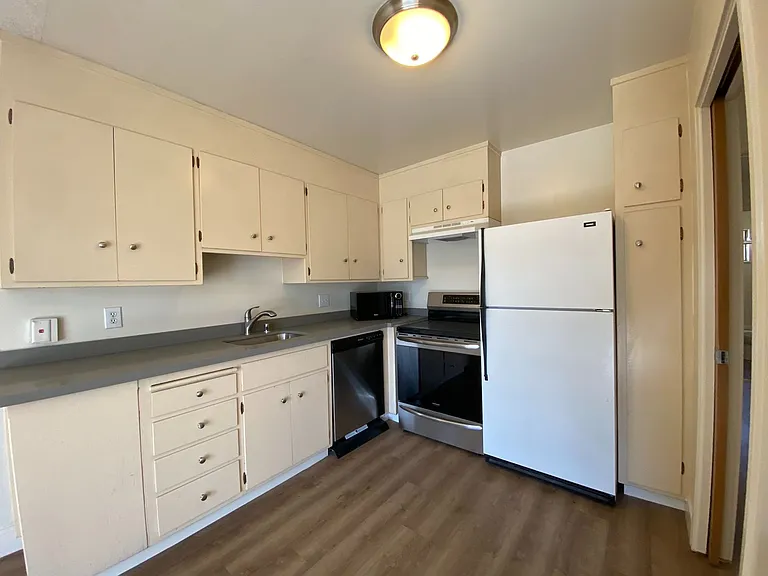 3401 Richmond Blvd — Photo 7