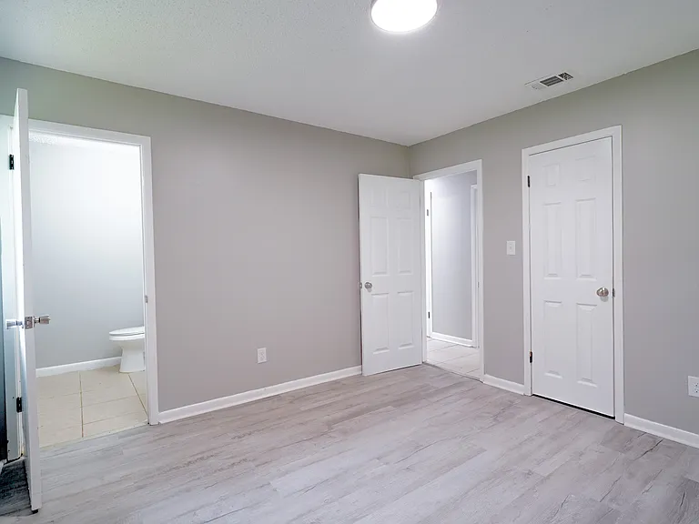 806 E Verbena Ave — Photo 9