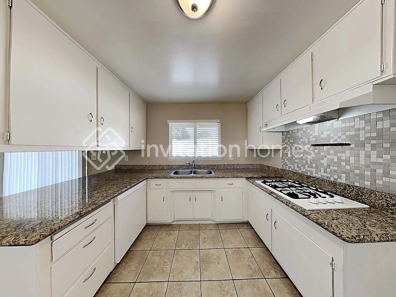 5970 Bond St Riverside, CA 92506 — Photo 1