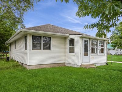 1158 Brown Ave NE, Cedar Rapids, IA, 52402
