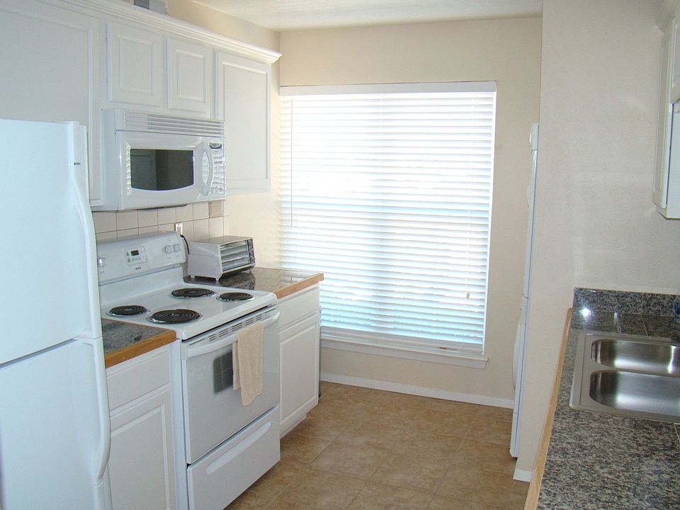 2nd image of 505 W Lookout Dr APT 102