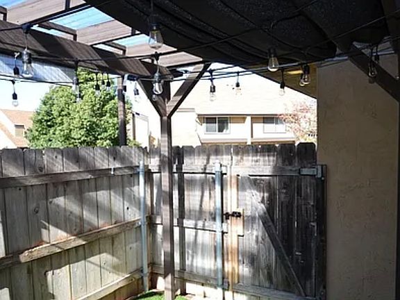 4th image of 1691 Stone Edge Cir