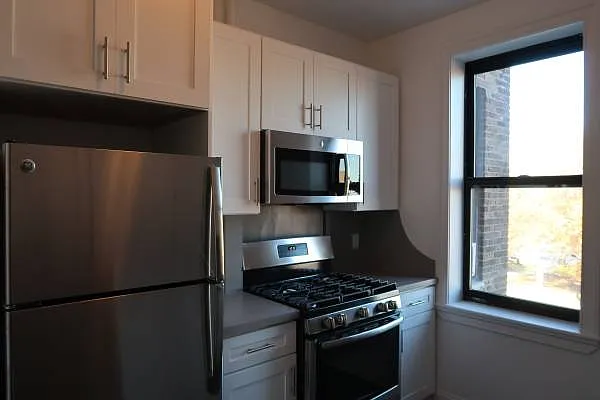 Rented by Atlantic Management Co Inc | media 21