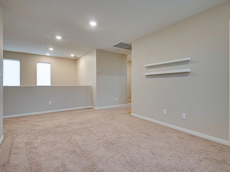 6953 Antequera St — Photo 4