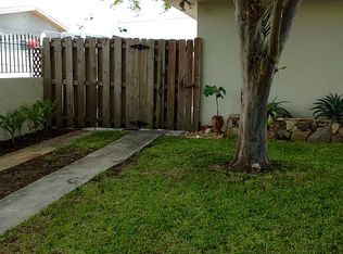 10511 SW 51st St, Miami, FL 33165