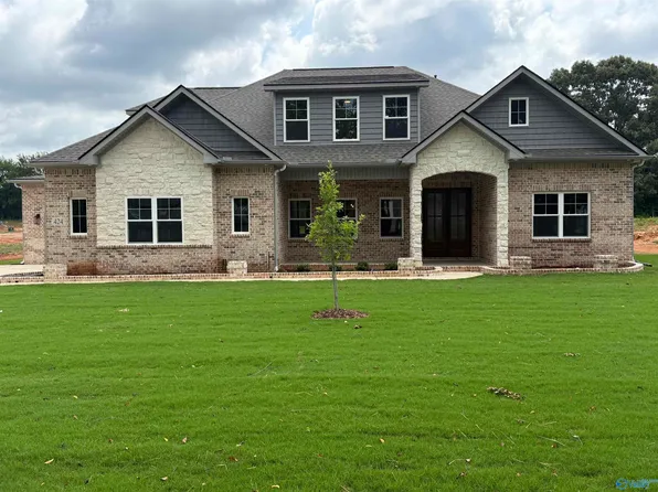 424 Landers Rd, Madison, AL 35758