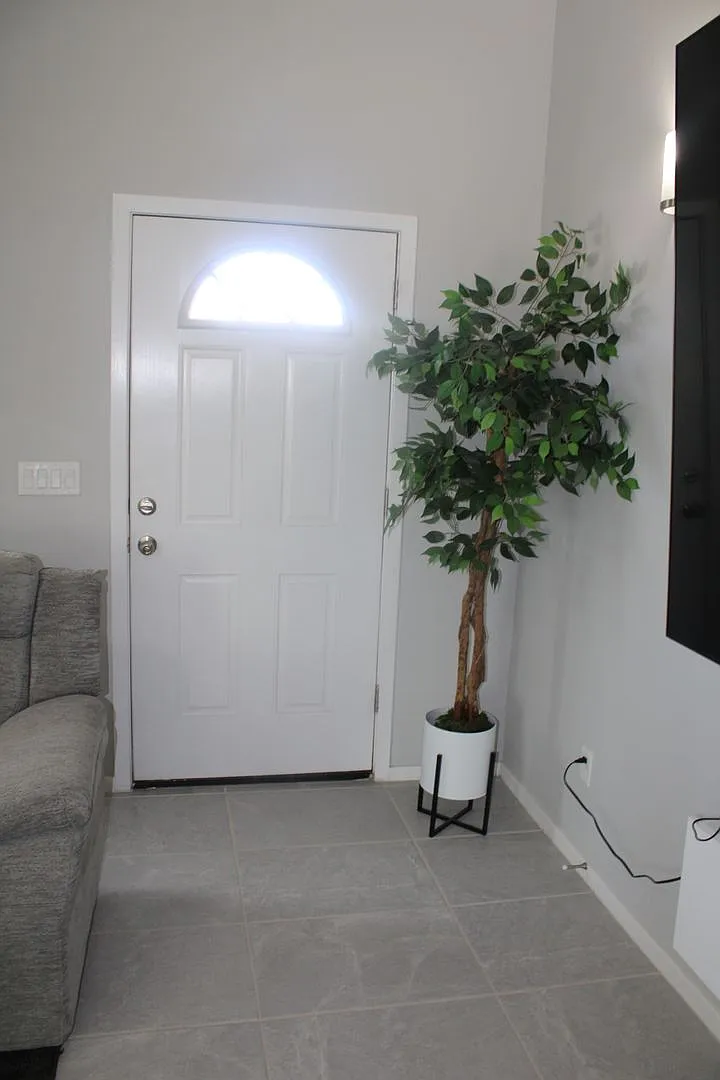 640 Paseo Dulce Ave. — Photo 2