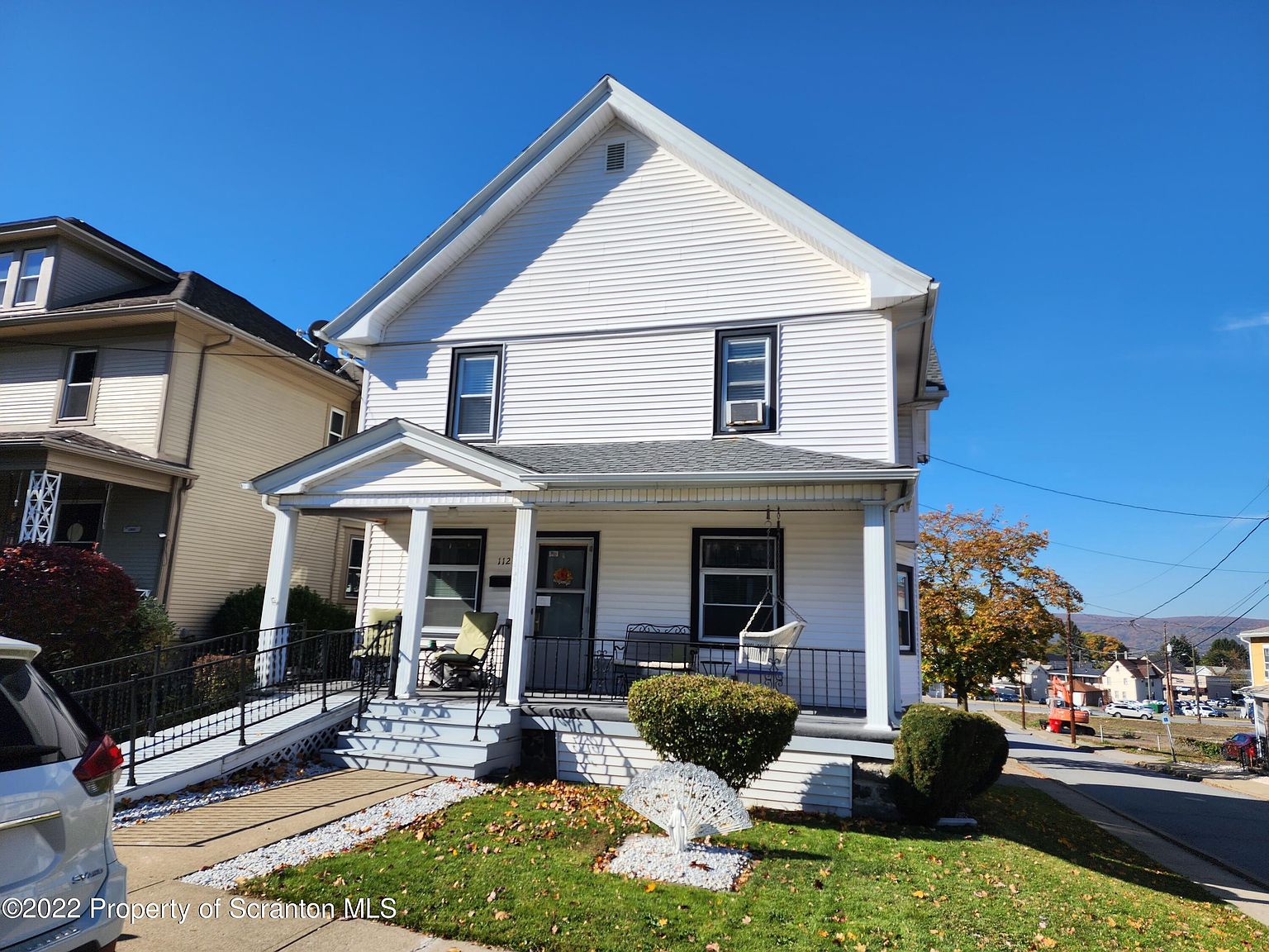 112 S Apple St, Dunmore, PA 18512 Zillow
