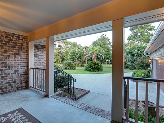 5th image of 924 Kushiwah Creek Dr