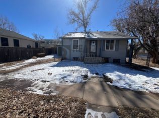 916 E Flint St, Laramie, WY 82072