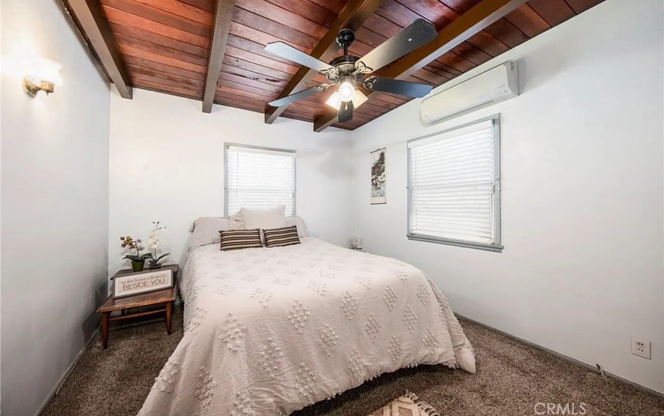2 bed, 1012 sqft, $2,600 — Photo 3