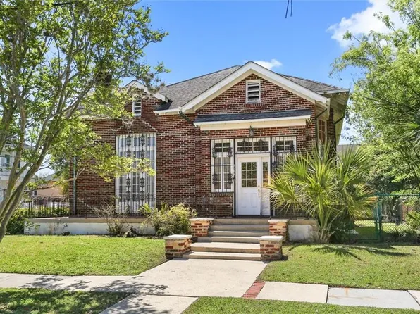 9104 Quince St, New Orleans, LA 70118