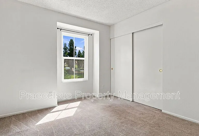 787 Brookstone Rd #301 — Photo 11