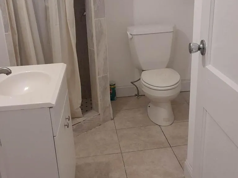 6829 Castor Ave #2 — Photo 5