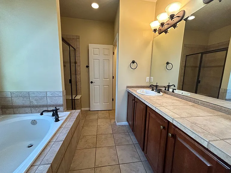 3902 Galileo Dr #B — Photo 12